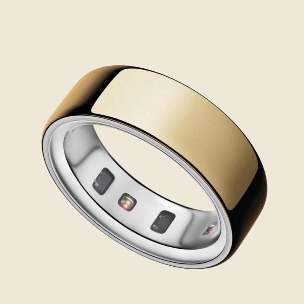 (BARELY USED - NEAR PERFECT CONDITION) OURA RING 4, SIZE 7, GOLD